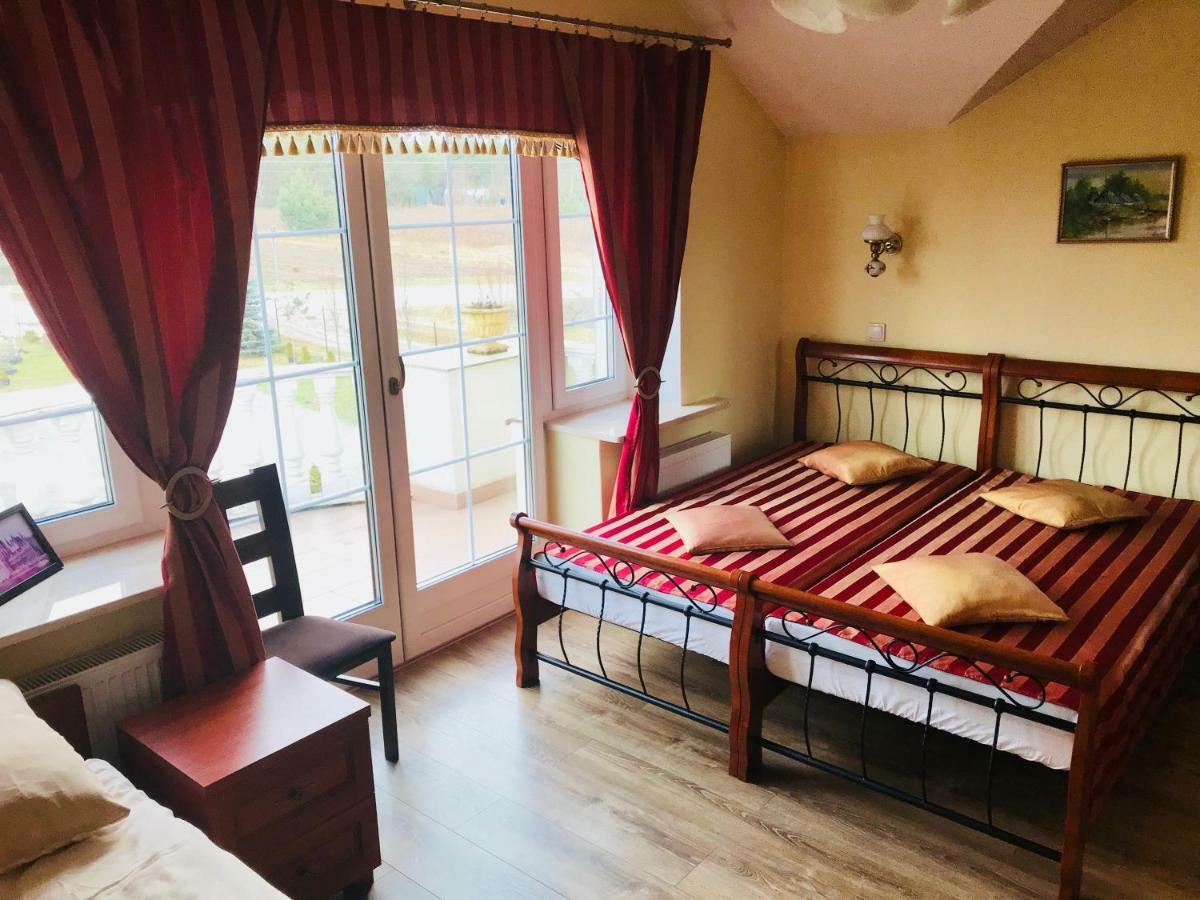Appartamento Pensjonat Nad Struga Stryków Esterno foto