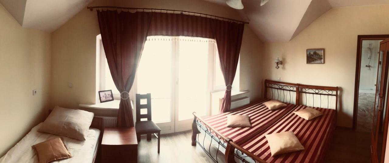 Appartamento Pensjonat Nad Struga Stryków Esterno foto